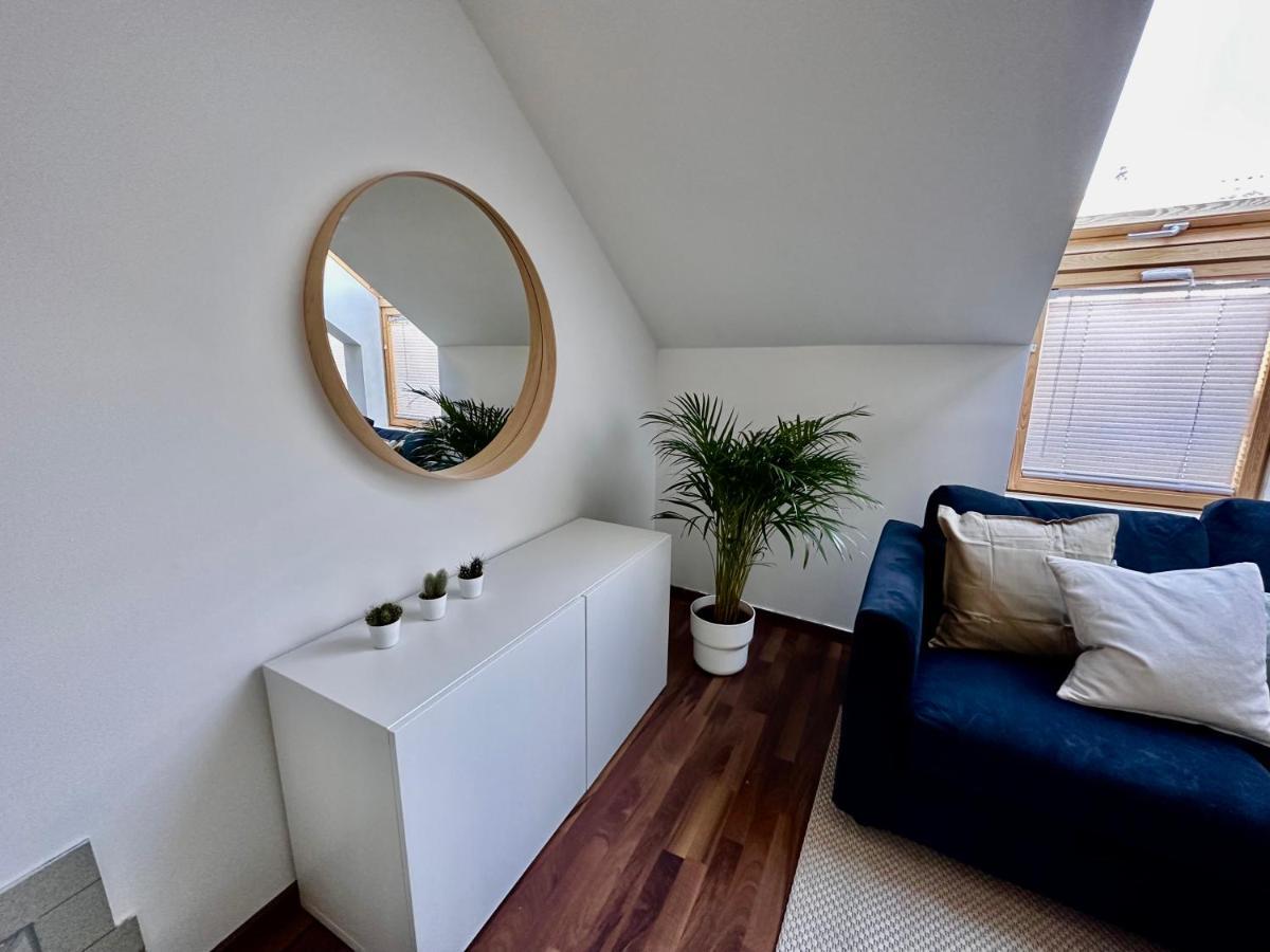 Designer Apartment Im Herzen Von Fulpmes Luaran gambar